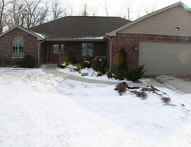 1st image of 2081 E County Road 750 N