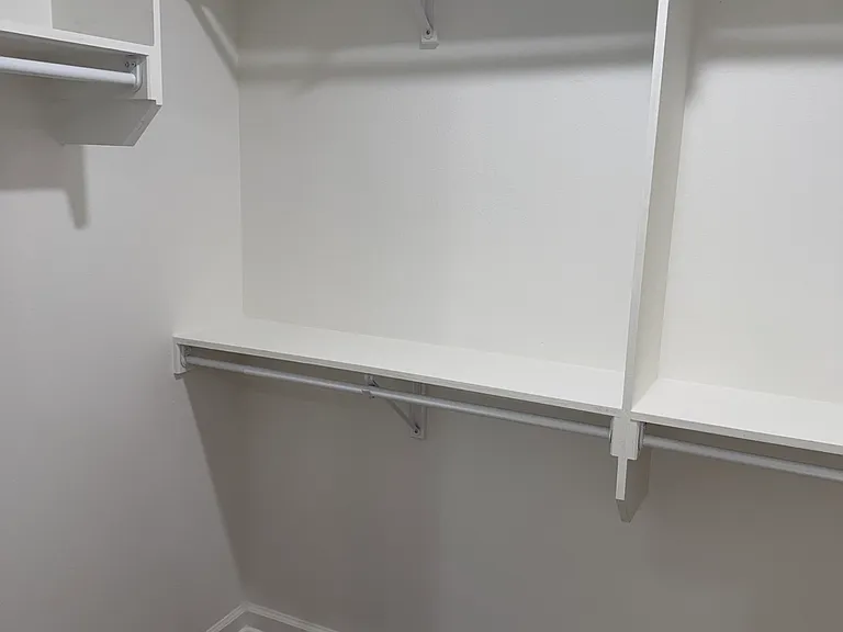 1105 Pepperwood Ave — Photo 3