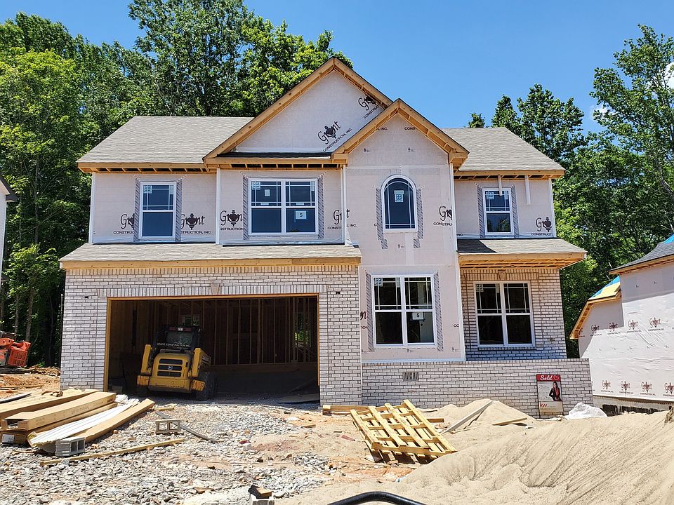 1st image of 5 Glenstone Vlg Lot 5