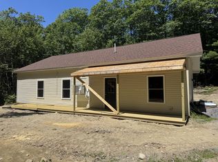 20 Tower Rd, Manchester, ME 04351