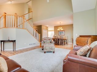 2004 Copper Ct, Buffalo, MN 55313