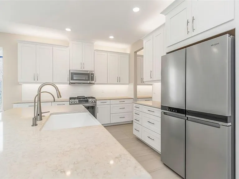 2676 Leafwing Ct — Photo 8