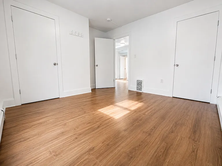133 Chestnut St #6 — Photo 3
