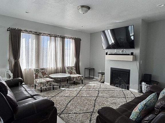 3rd image of 12716 S Quail Lake Dr