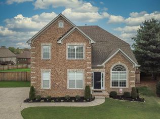 107 Latham Ct, Hendersonville, TN 37075