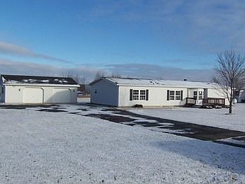 1st image of 9730 Meadow Ln