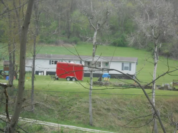 1788 Brush Run Rd, Avella, PA 15312