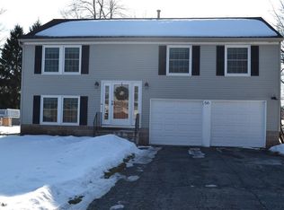 66 Reddick Ln, Rochester, NY 14624