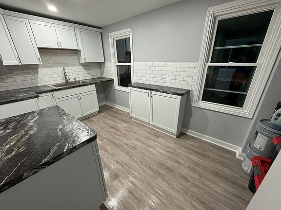 4th image of 95 Federal Ave