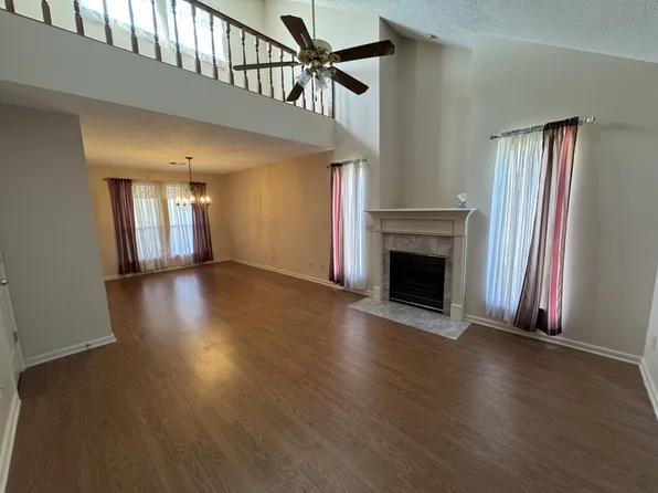 410 Castlewood Ln, Lebanon, TN 37087