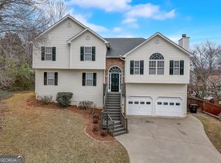 225 Taylors Farm Dr, Canton, GA 30115