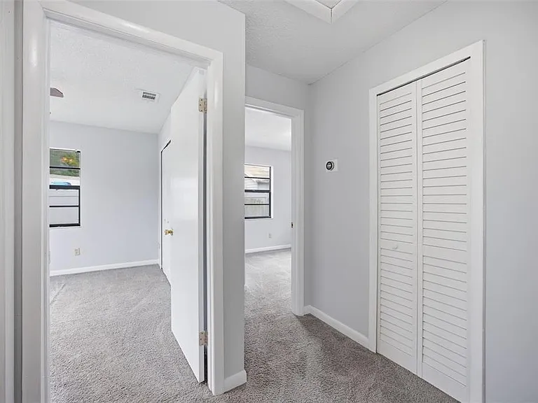 5412 N 48th St — Photo 21