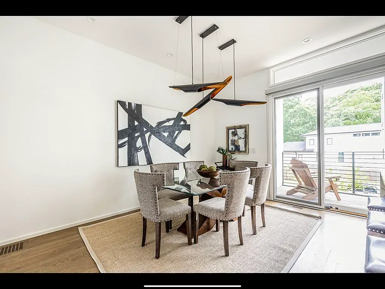 713 Moreland Ave SE #2 — Photo 12