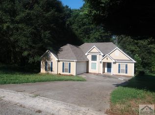 401 Briarwood Rd, Winder, GA 30680
