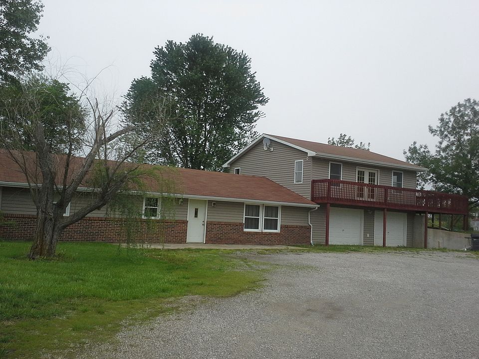 4 Br 2 B Home With 6 Acrers