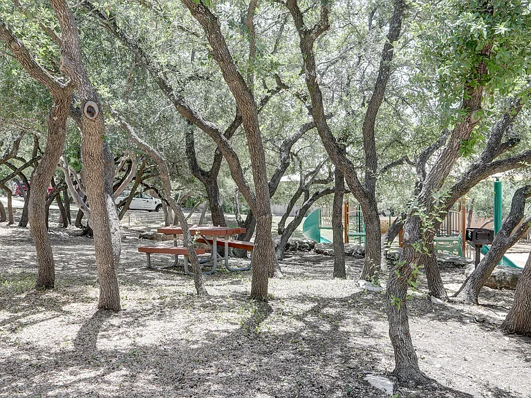 4117 Gazley Ln — Photo 39