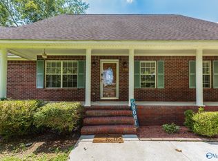 118 Little Lones Rd, Huntsville, AL 35811