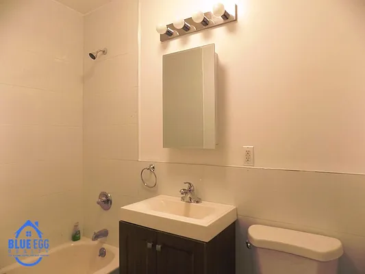 Rented by Blue Egg Realty Corp | media 28