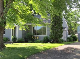 564 Ridge Rd NE, Owatonna, MN 55060