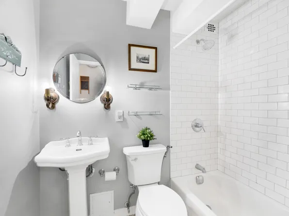 173 Hicks Street image 8 of 11