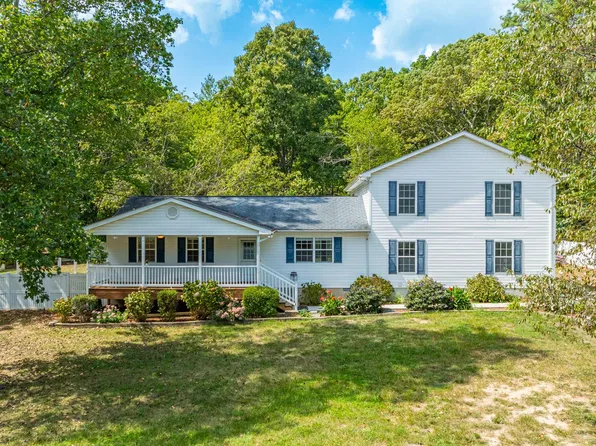 12193 Rousby Hall Rd, Lusby, MD 20657