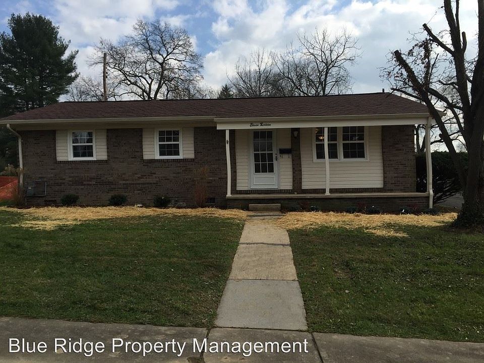 1st image of 1113 Poplar St