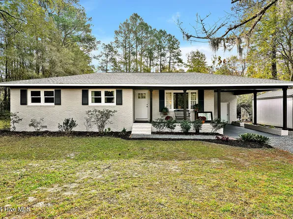 963 Taft Road SW, Supply, NC 28462