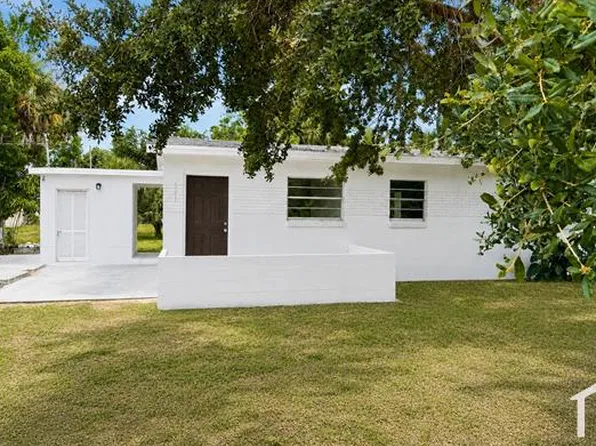 521 Showalter Ave, Punta Gorda, FL 33950