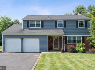 2050 Parkview Dr, Lansdale, PA 19446