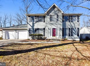 848 Moffett Forge Rd, Herndon, VA 20170