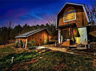 2695 Hemlock St, Palmerton, PA 18071