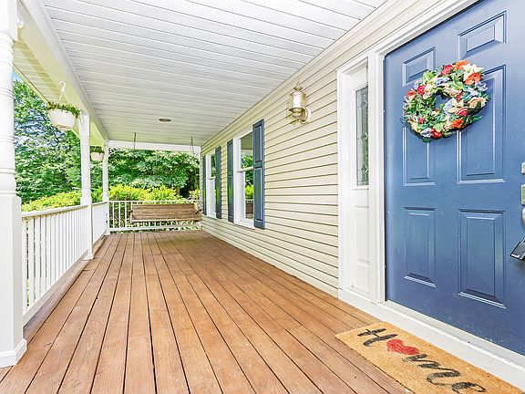 4th image of 11551 Oakhurst Ln