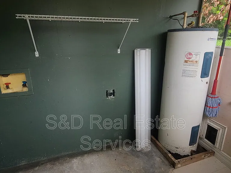 2415 S Crystal Lake Dr — Photo 18
