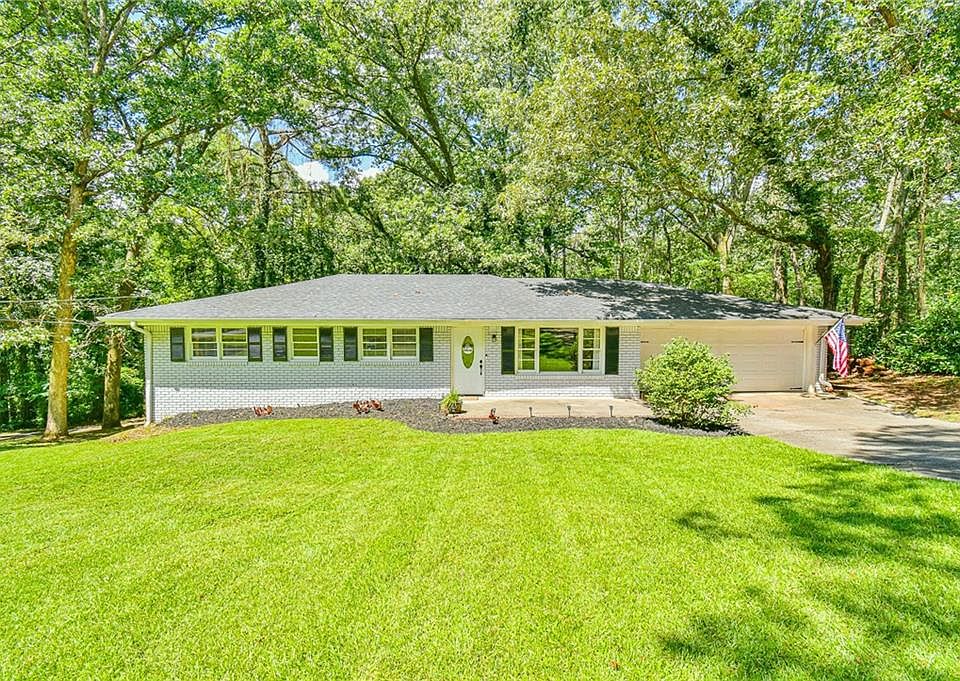 1st image of 119 Mountainview Cir