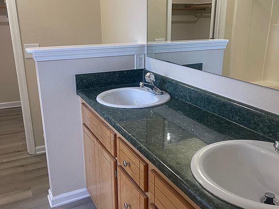 4th image of 7313 Westminster Dr