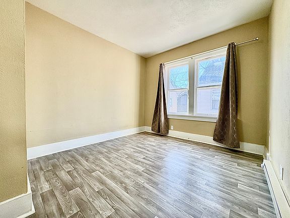 5th image of 1508 Hermosa Pl