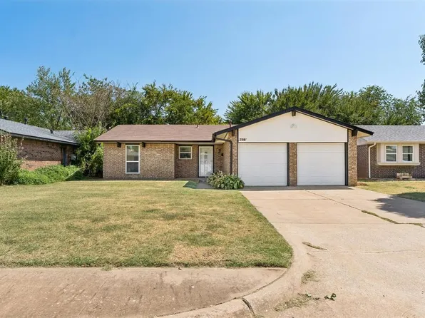 708 Willow Ridge Pl, Edmond, OK 73003
