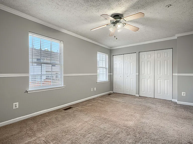 5035 Bridgeford Cir — Photo 15