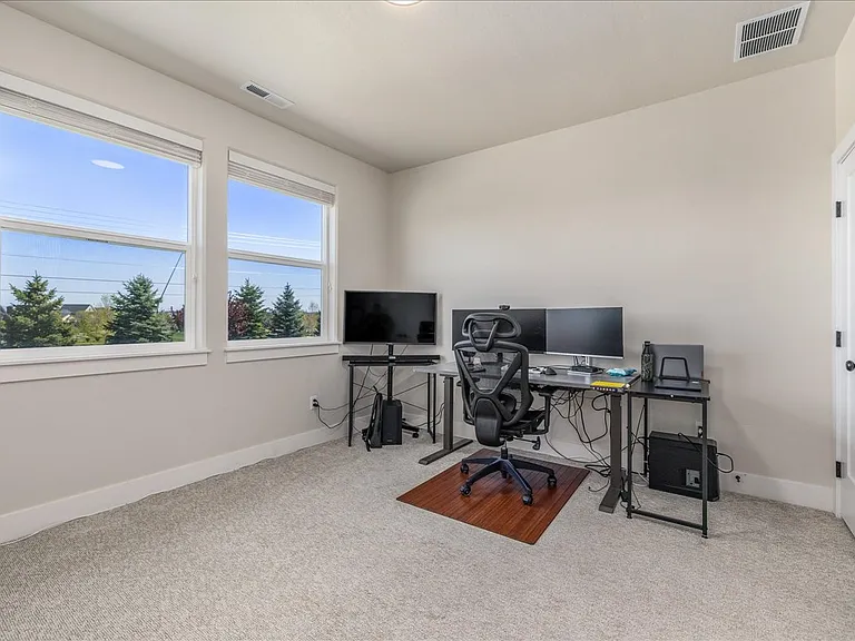 5562 S Zaivcla Ave — Photo 42
