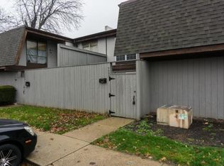 5492 Worthington Forest Pl, Columbus, OH