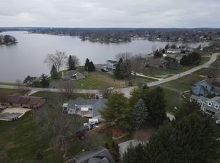 2656 W Choctaw Dr, London, OH 43140