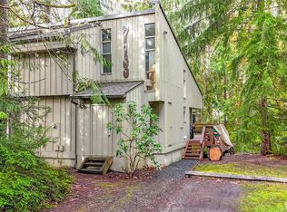 713 E Pointes Dr W, Shelton, WA 98584