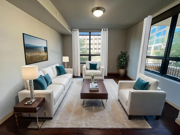 Venture Luxury High Rise — Photo 38