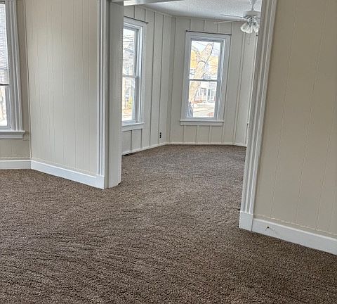 Sitting Room (looking into Great Room)