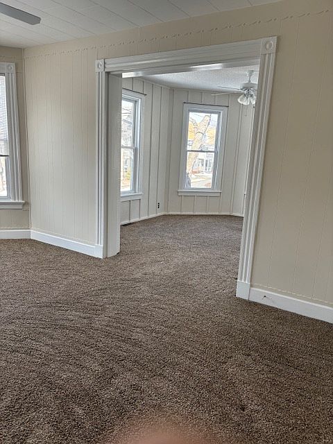 Sitting Room (looking into Great Room)