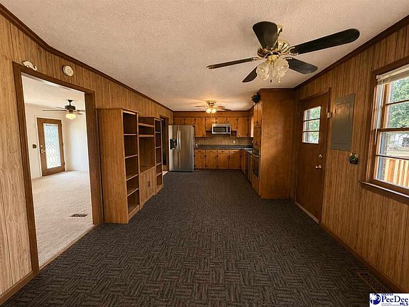 5th image of 2136 Jones Rd