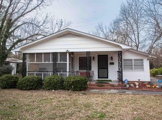 411 N Dennis Ave, Bishopville, SC 29010