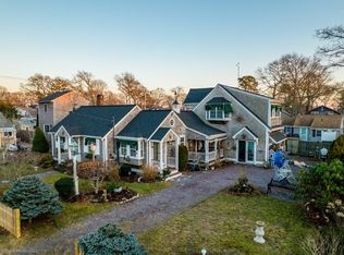 4 Weston Ave, Wareham, MA 02571