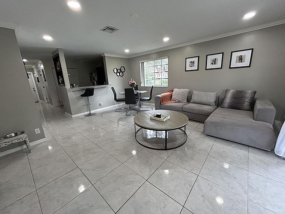2nd image of 9903 Kamena Circle