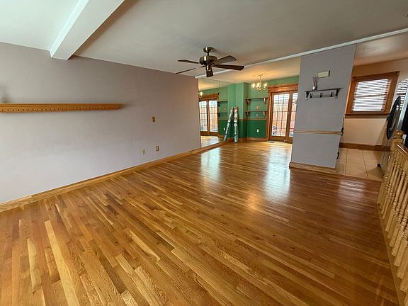 4th image of 50 Gates St #1